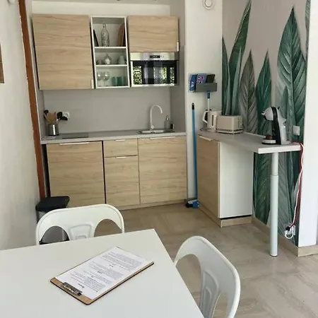 Apartment Grand Dans Avec Piscine *