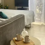 Grand Dans Avec Piscine
