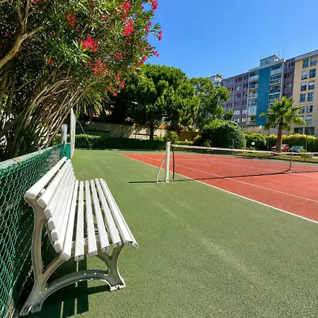 Grand Dans Avec Piscine * Hyères